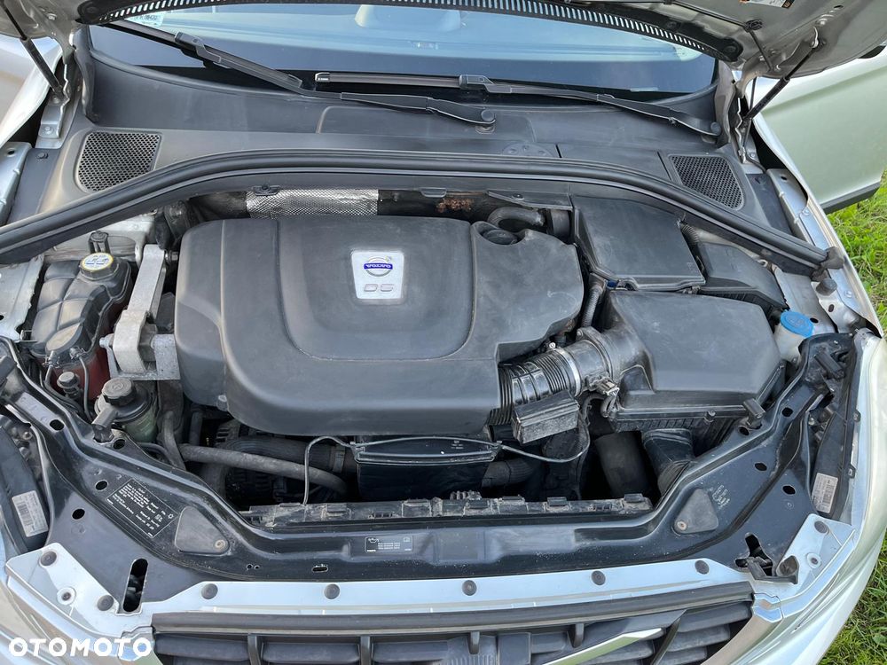 Volvo XC 60 2.4D Kinetic - 26