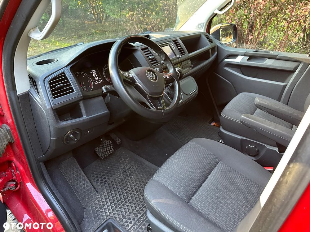 Volkswagen Multivan 2.0 TDI L1 Trendline DSG - 11