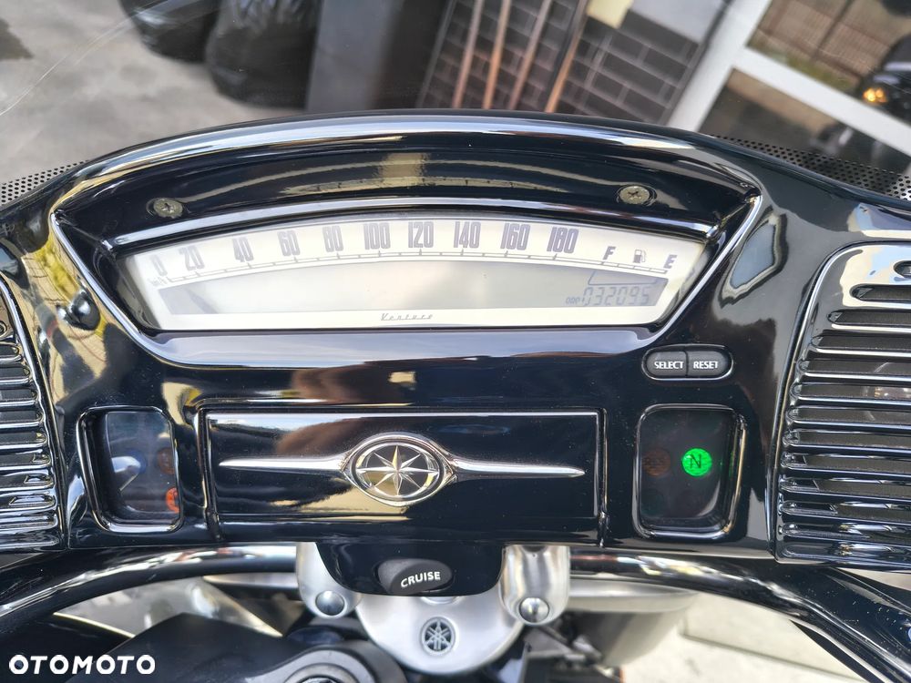 Yamaha XVZ - 10