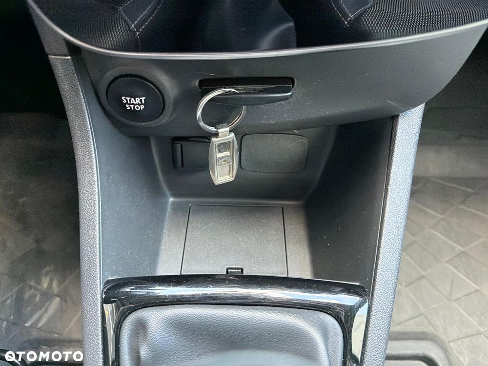 Renault Clio 0.9 Energy TCe Zen - 23