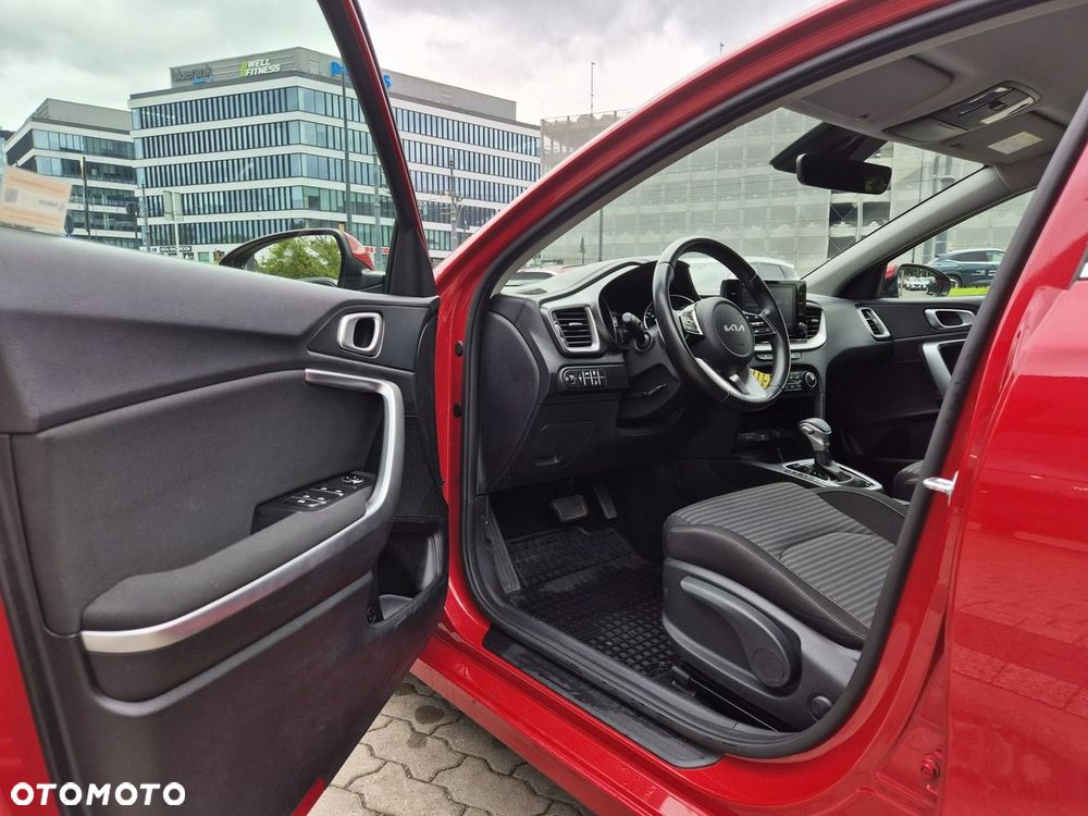 Kia Ceed 1.5 T-GDI M DCT - 16