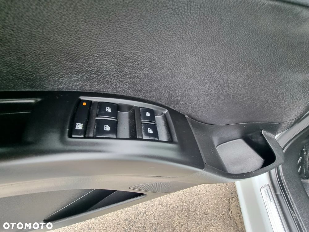 Opel Meriva 1.4 T Cosmo - 18