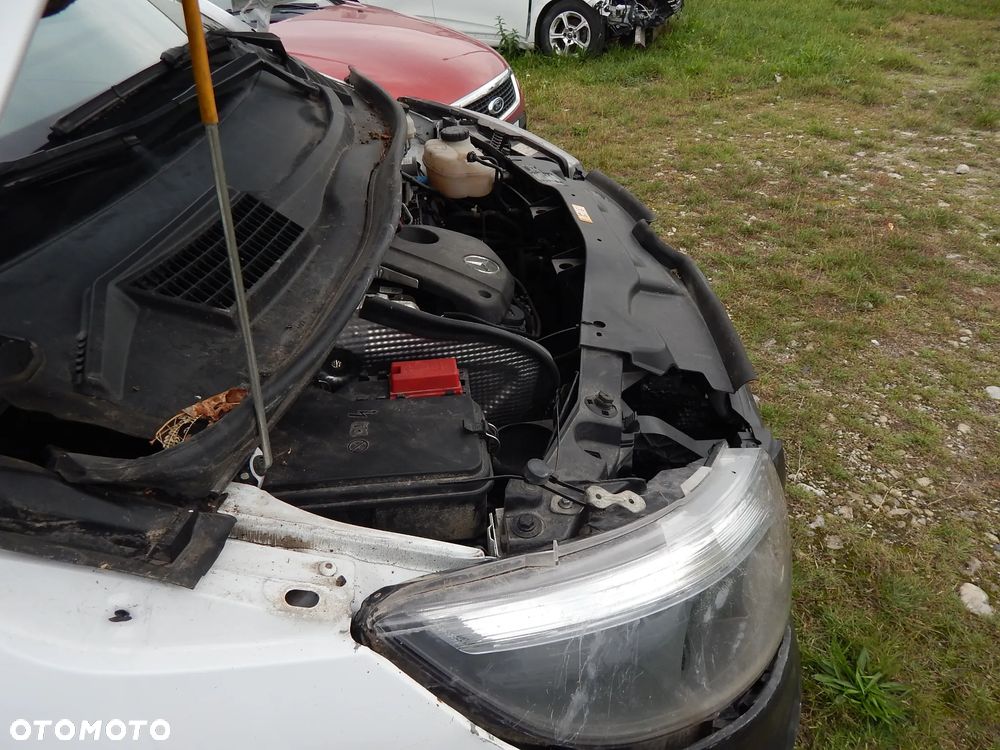 Mercedes-Benz VITO - 27