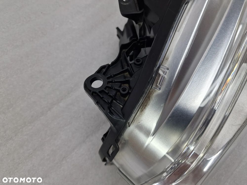PEUGEOT 208 12- LEWA LAMPA PRZEDNIA PRZÓD SOCZEWKA + LED , NR 9802221480 , NR AUKCJI LA650 - 3