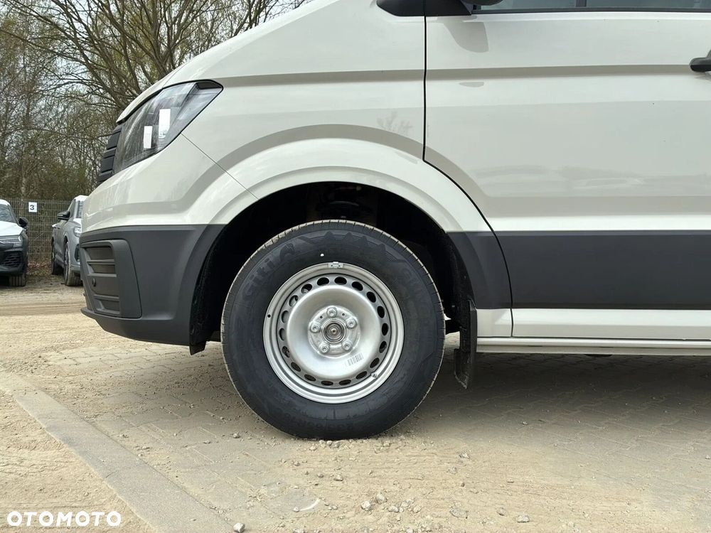 Volkswagen Crafter 35 Furgon L4H3, 2.0 TDI 140 KM, Wysoki dach, r. o. 4490mm - 16