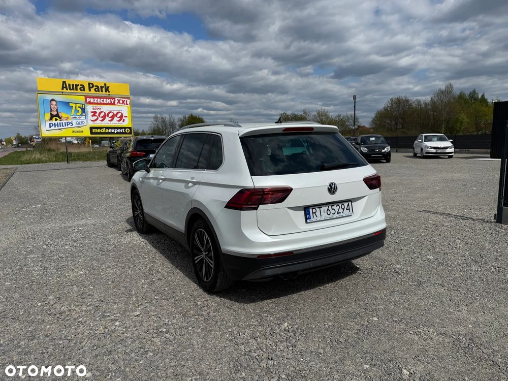 Volkswagen Tiguan 2.0 TDI SCR (BlueMotion Technology) DSG Highline - 17