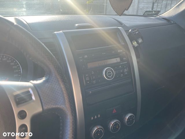 Nissan X-Trail 2.0 dCi LE - 11