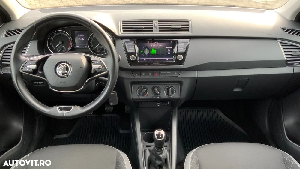 Skoda Fabia - 22