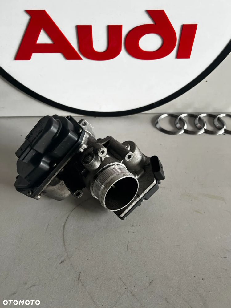 ZAWÓR EGR AUDI VW SKODA 2.0 TDI 03L131501K Z PRZEPUSTNICĄ - 1