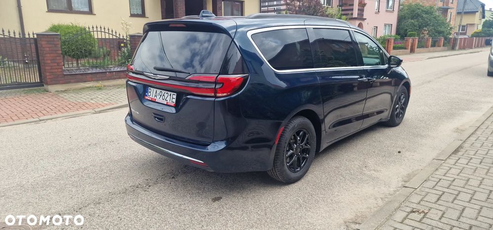Chrysler Pacifica - 6