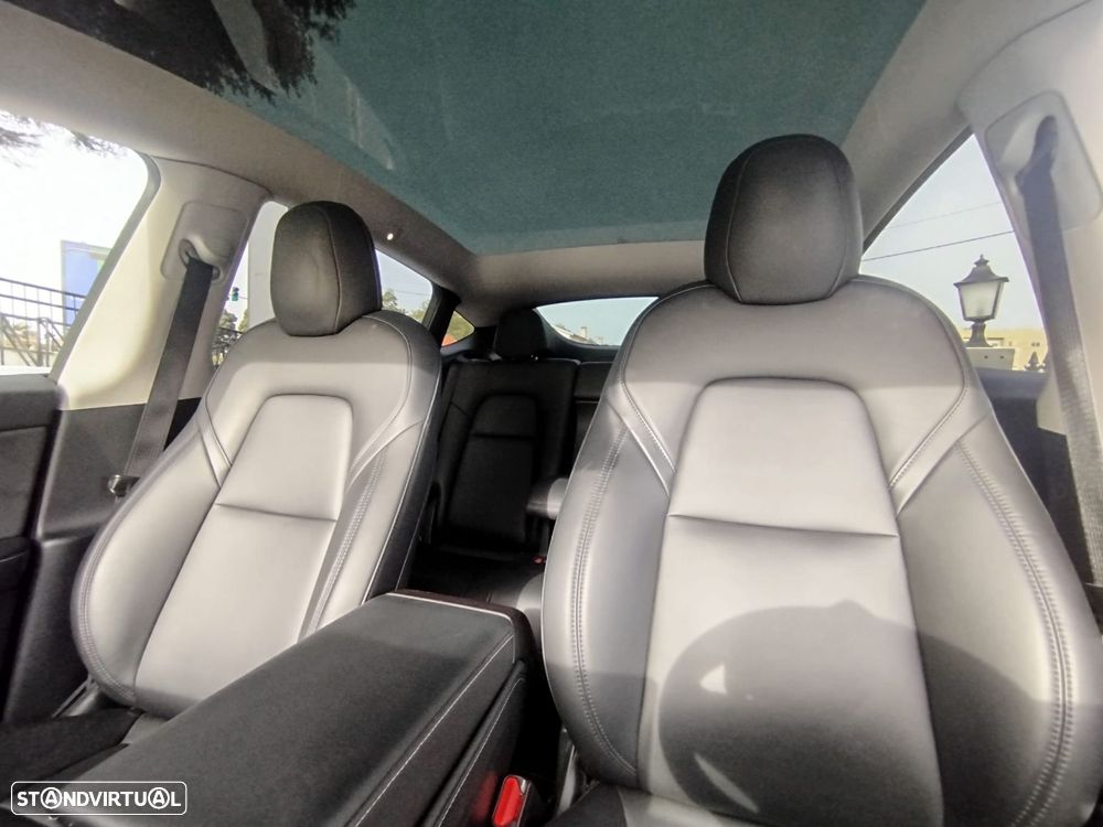 Tesla Model Y Long Range Tração Integral - 17