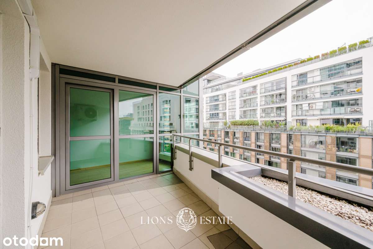 Panorama Warszawy z własnego salonu | 134 m²