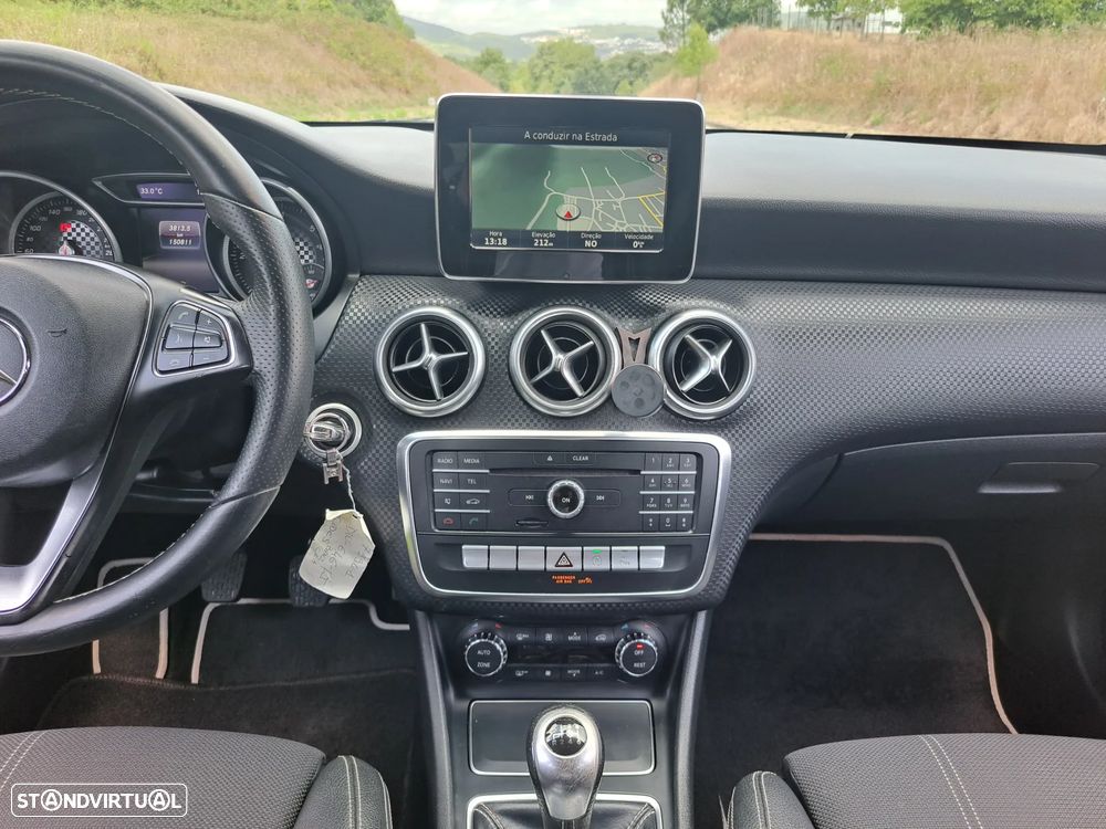 Mercedes-Benz A 180 d BlueEFFICIENCY Edition - 20