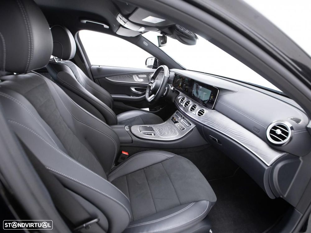 Mercedes-Benz E 300 de 4Matic 9G-TRONIC AMG Line - 10