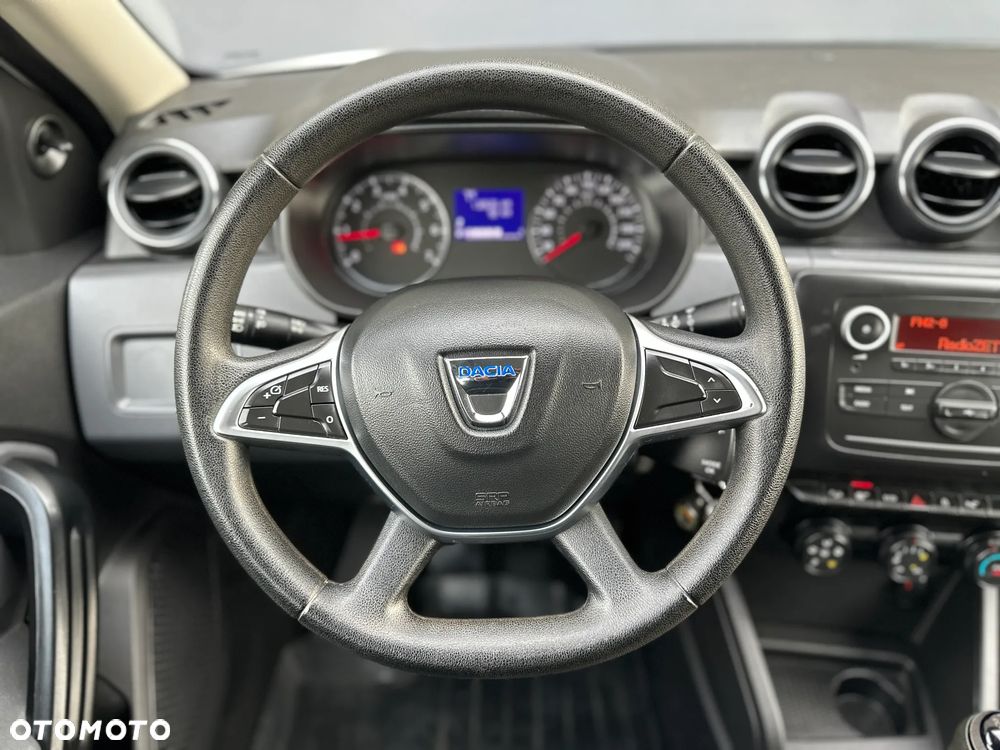 Dacia Duster 1.6 SCe Laureate 4x4 S&S - 19