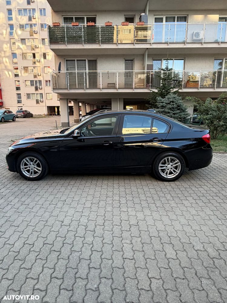 BMW Seria 3 318d - 9