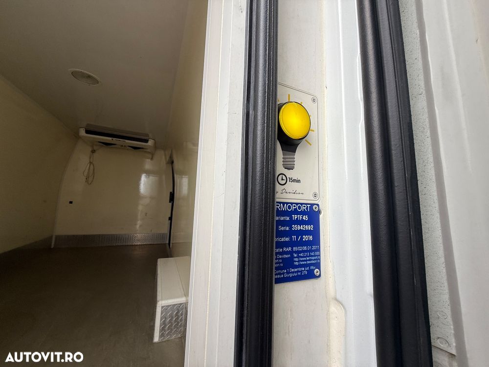 Ford Transit Jumbo Thermo King Autoutilitarã - 10