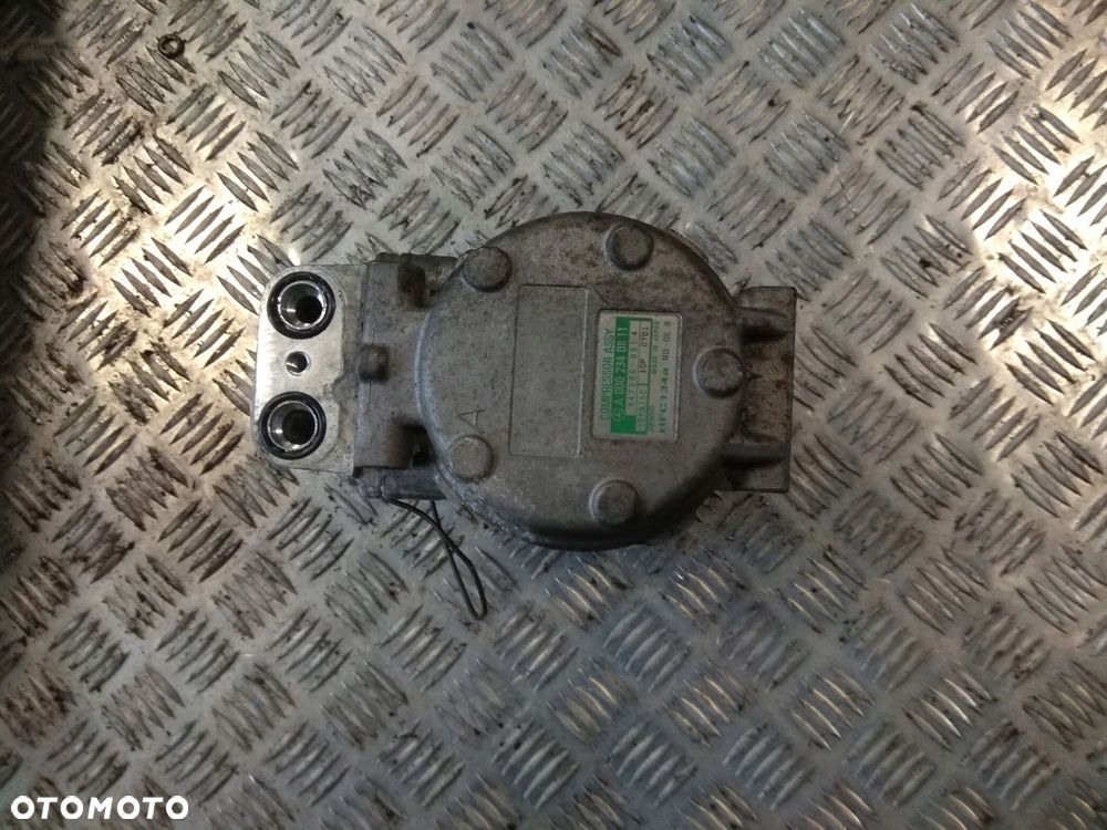 SPRĘŻARKA KLIMATYZACJI MERCEDES ATEGO AXOR A0002340811 - 2