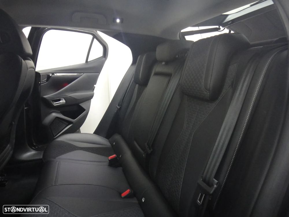 DS DS4 PureTech 130 CROSS TROCADERO - 17