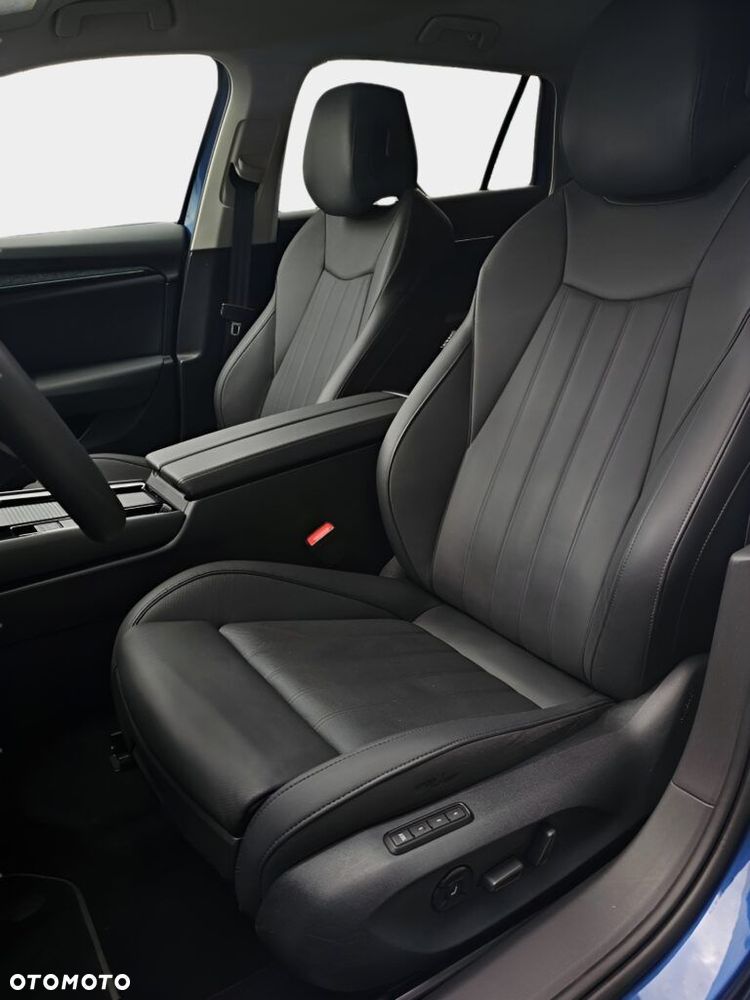 Skoda Superb 2.0 TDI SCR Selection DSG - 37