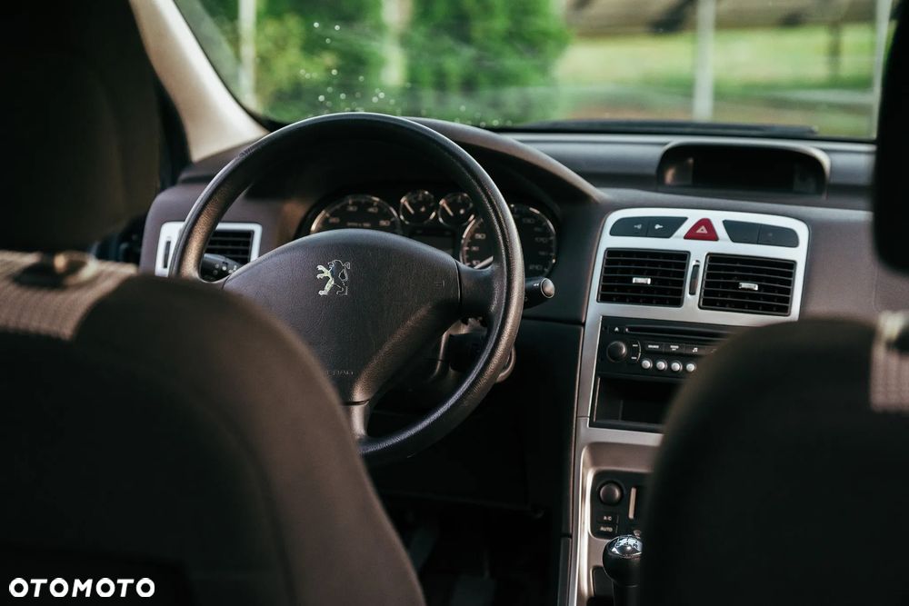 Peugeot 307 1.4 Oxygene - 22