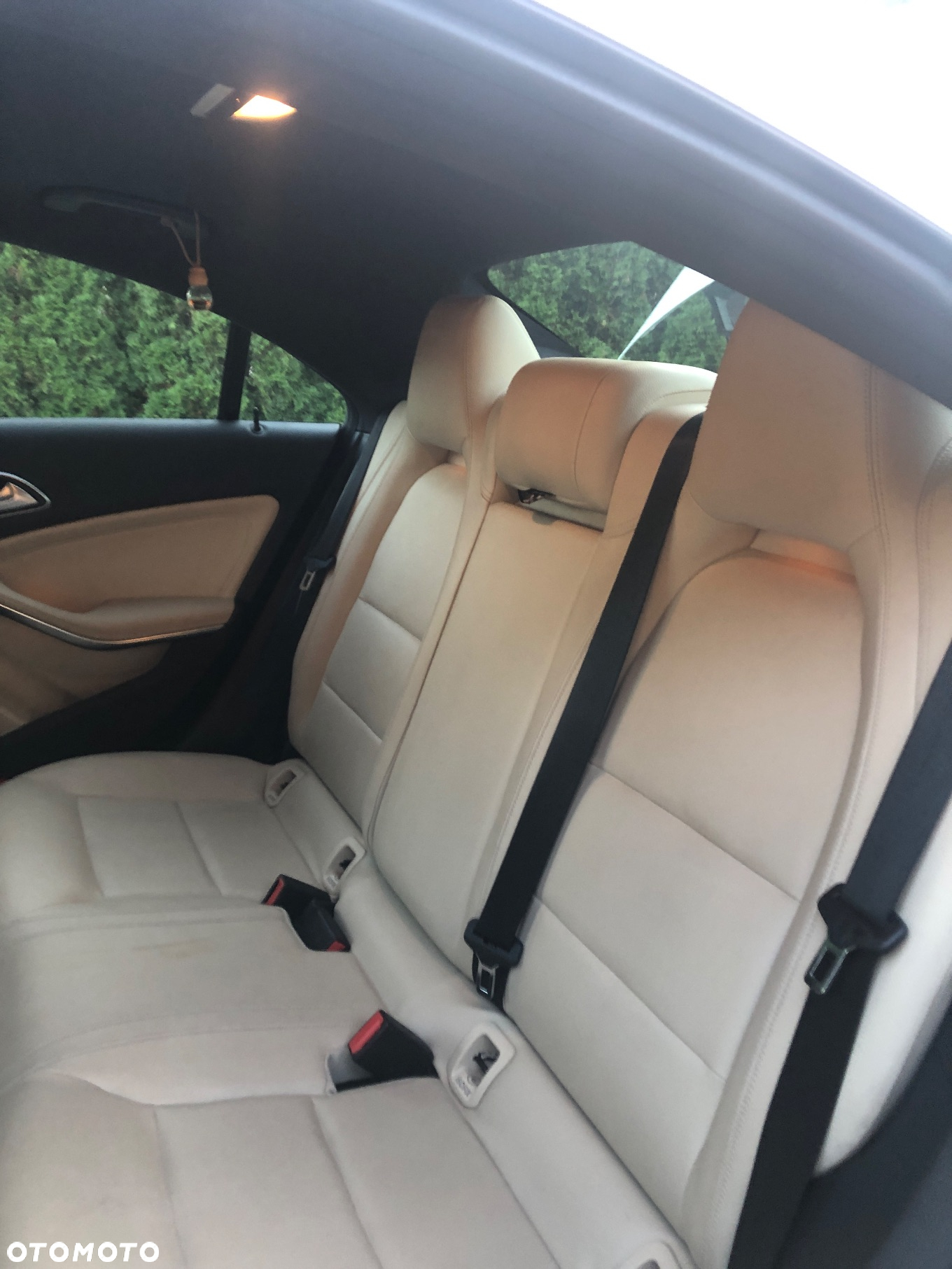 Mercedes-Benz CLA 250 4-Matic - 12