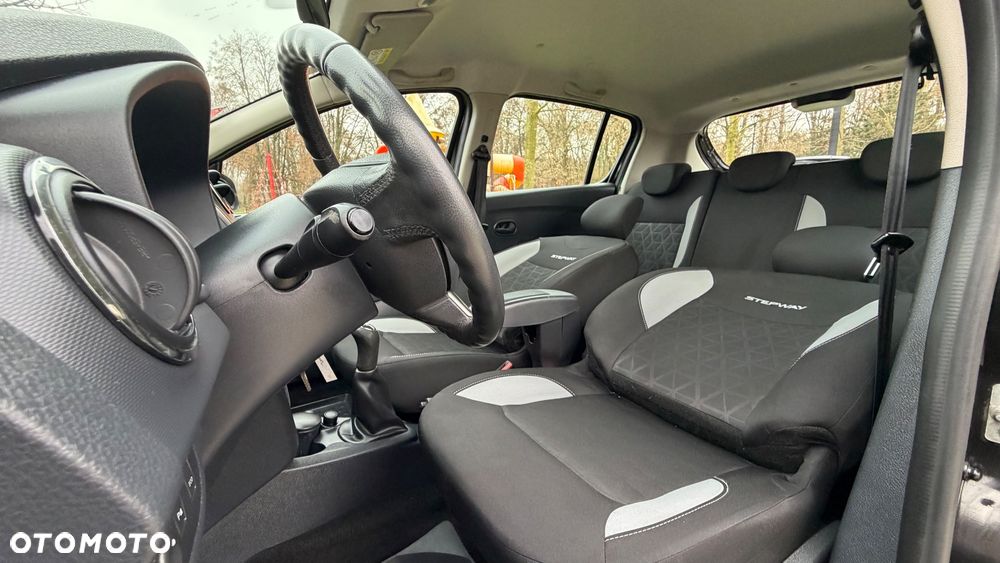 Dacia Sandero Stepway dCi 90 S&S Ambiance - 17