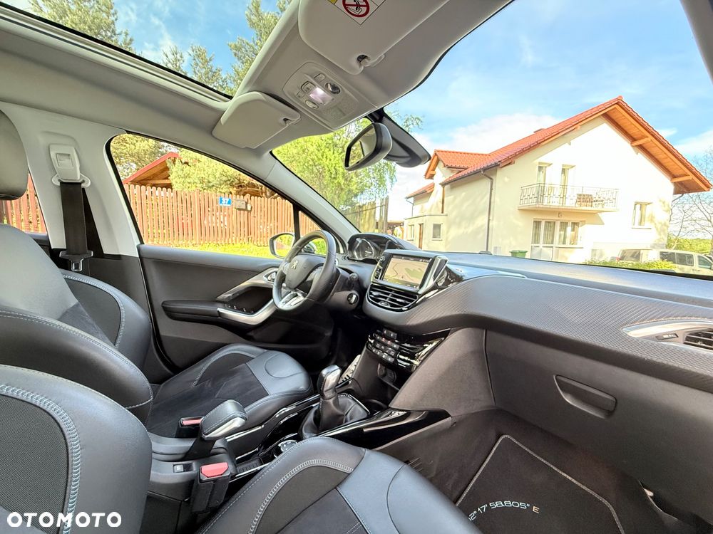 Peugeot 2008 PureTech 110 Stop&Start Crossway - 29