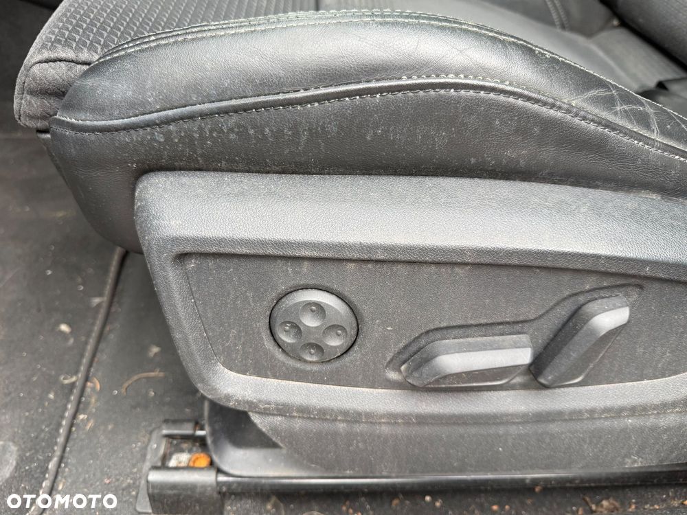 Audi Q5 40 TDI quattro S tronic S line - 9