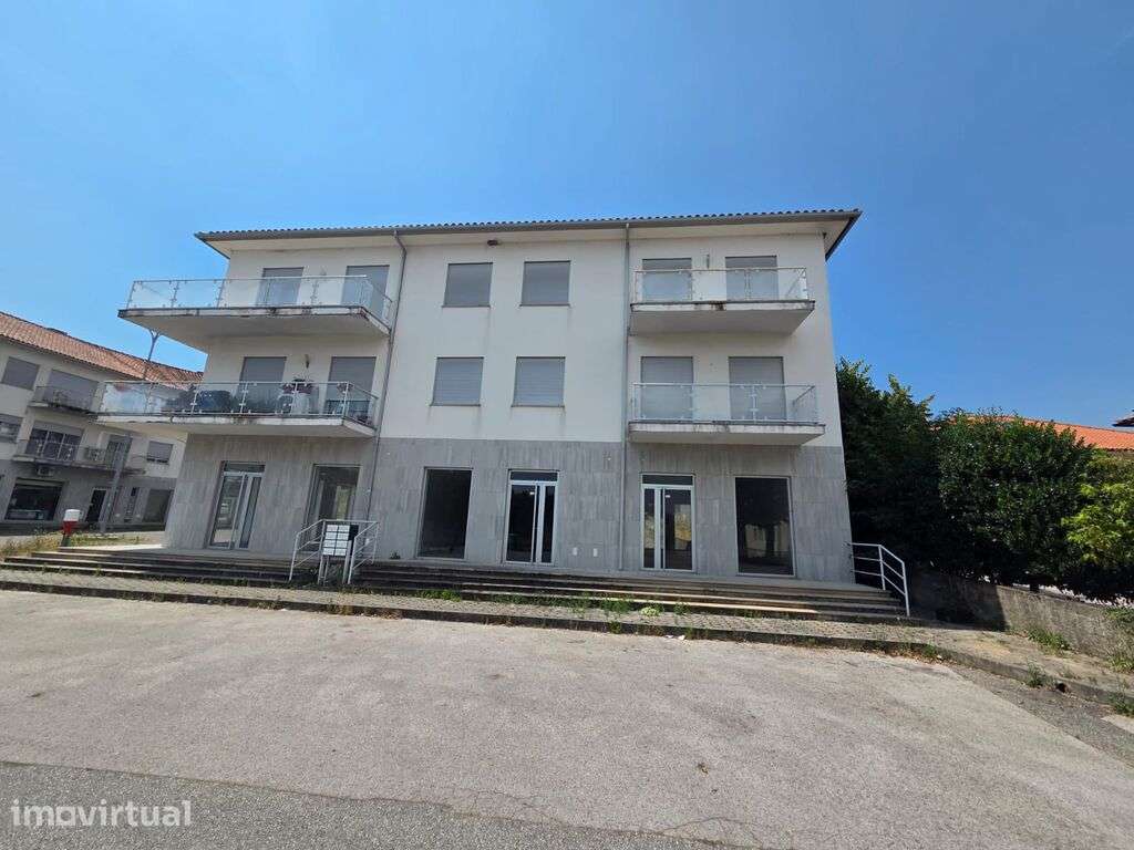 Apartamento em Santa Comba Dão e Couto do Mosteiro - Grande imagem: 2/16