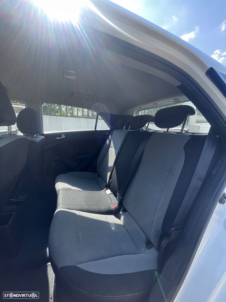 Hyundai i20 1.2 Blue Classic - 12