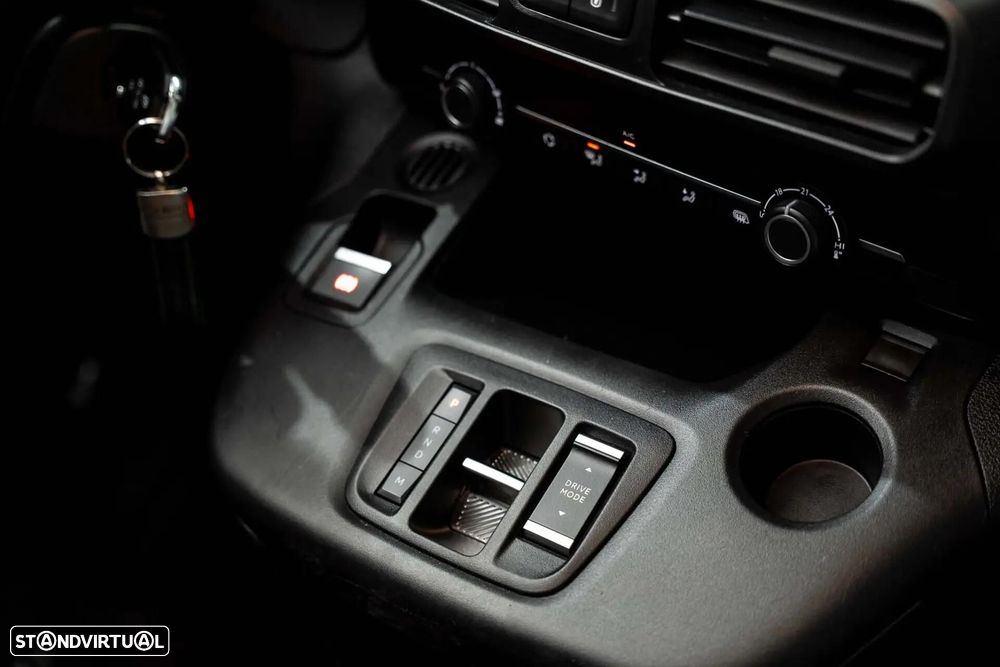 Peugeot Partner PREMIUM STANDARD 1.5 BLUEHDi - 16