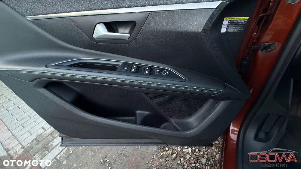 Peugeot 5008 BlueHDI 130 EAT8 Allure Business-Paket - 41
