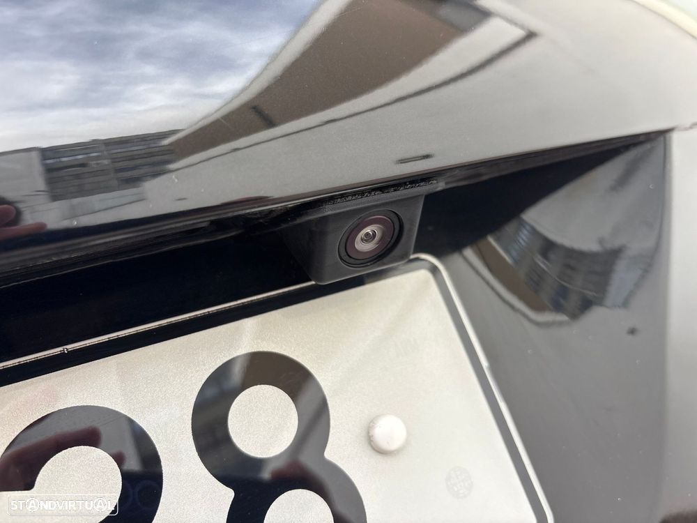 Peugeot 208 1.2 PureTech Style - 4