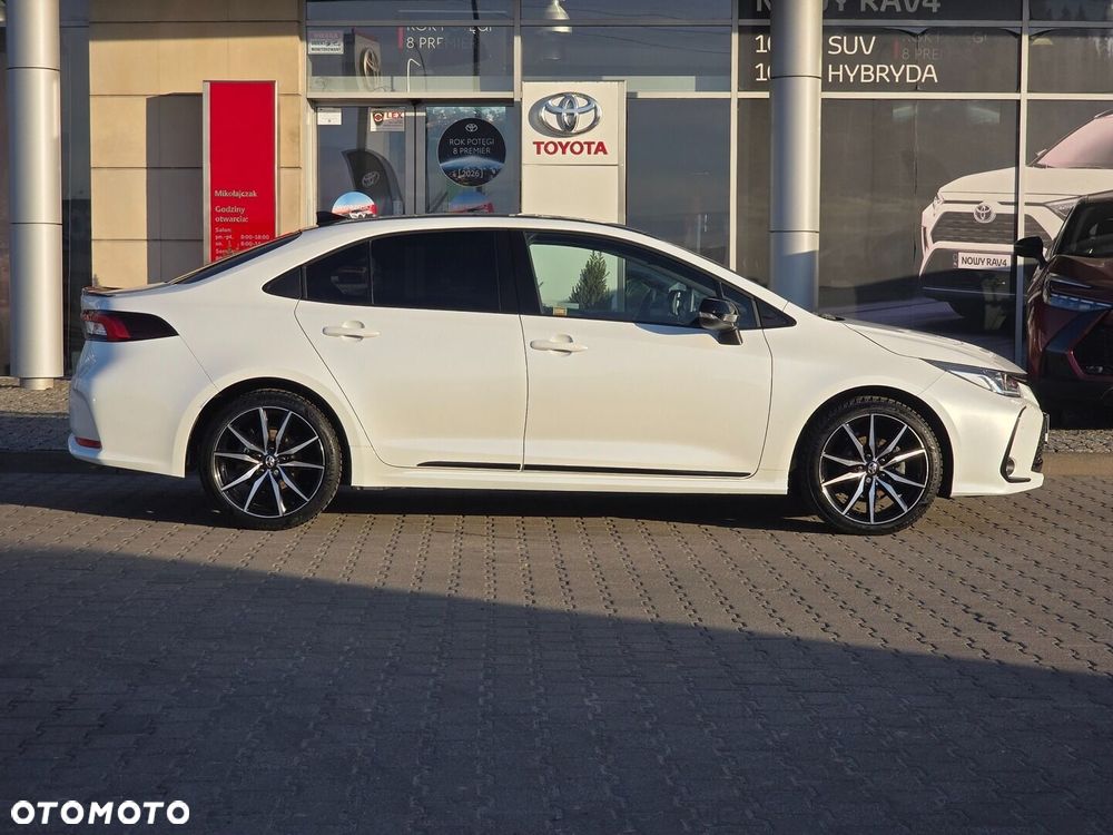 Toyota Corolla 1.8 Hybrid GR Sport Dynamic - 8