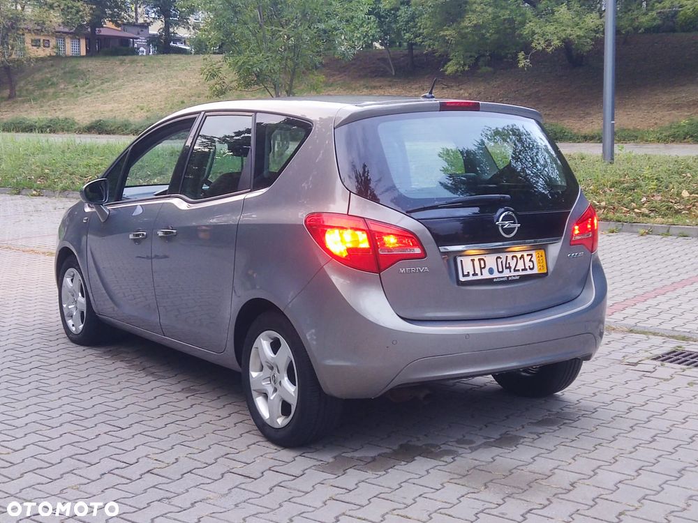 Opel Meriva 1.4 T Enjoy S&S - 11