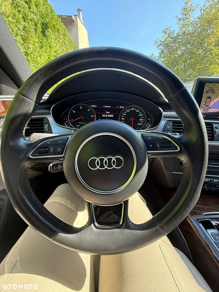 Audi A6 Allroad - 22