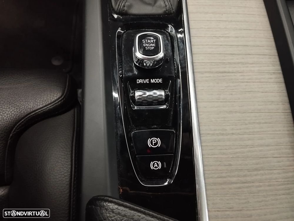 Volvo XC 60 2.0 D4 Inscription Geartronic - 36