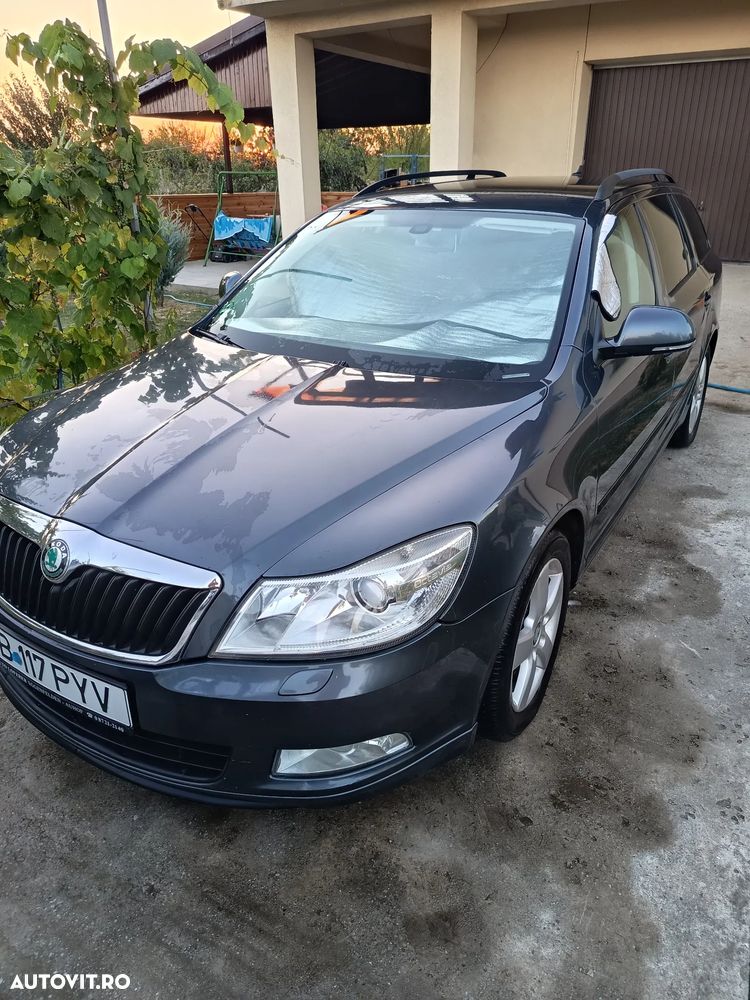 Skoda Octavia 1.6 TDI ELEGANCE - 8