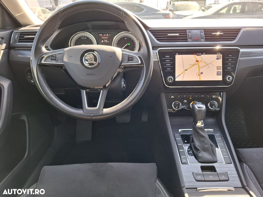 Skoda Superb 2.0 TDI DSG Style - 20