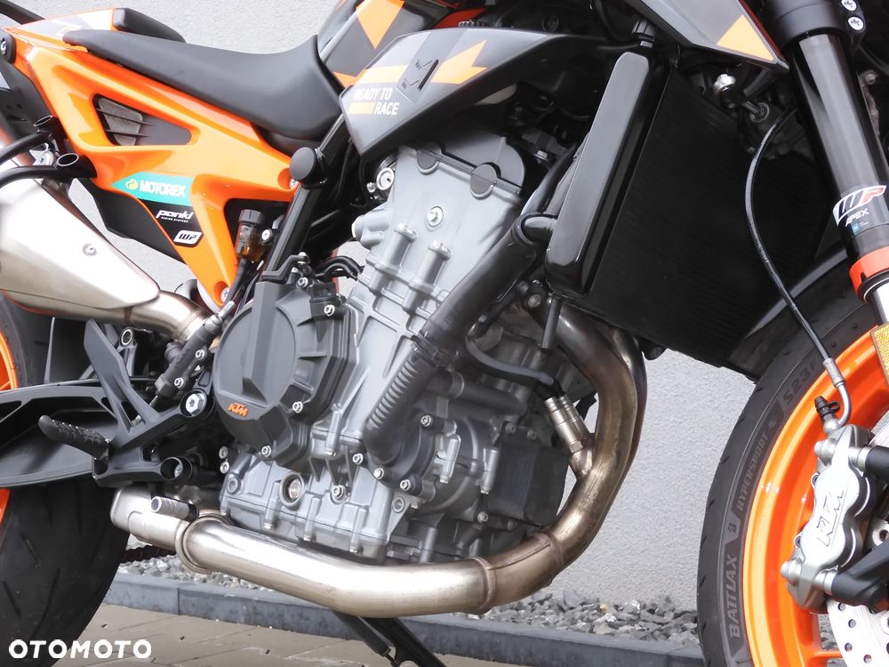 KTM DUKE 890 - 18