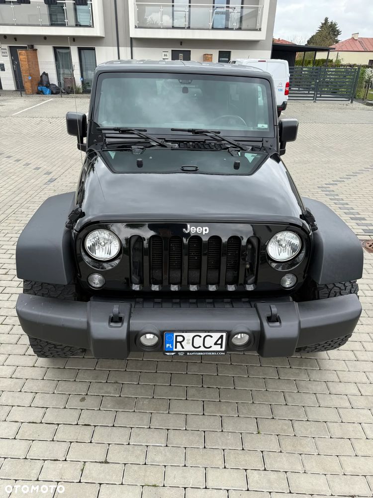 Jeep Wrangler Unlimited 3.6 Automatik JK Final Edition - 4