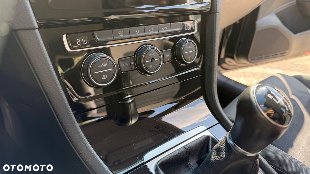 Volkswagen Golf 2.0 TDI BMT Highline - 24