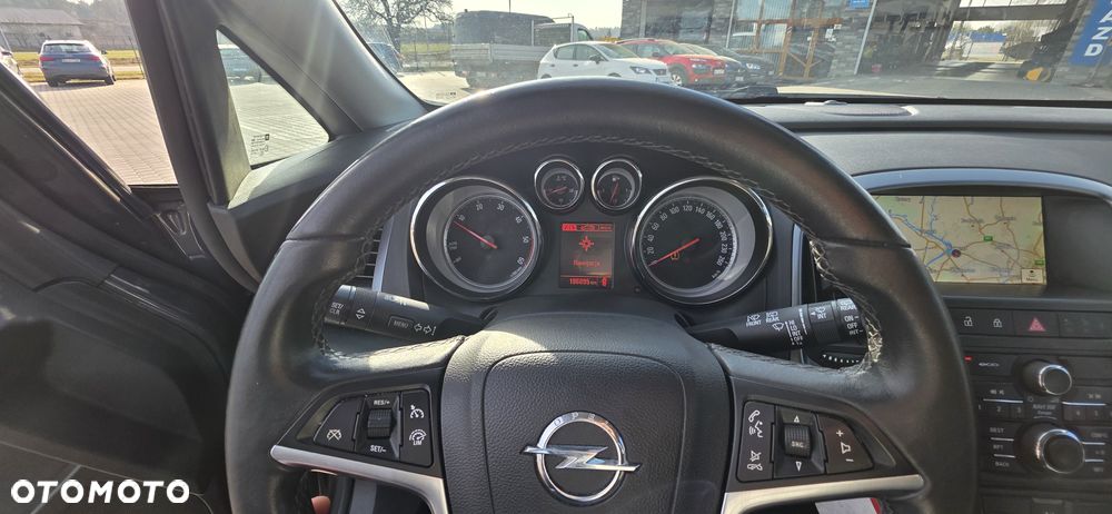 Opel Astra - 10