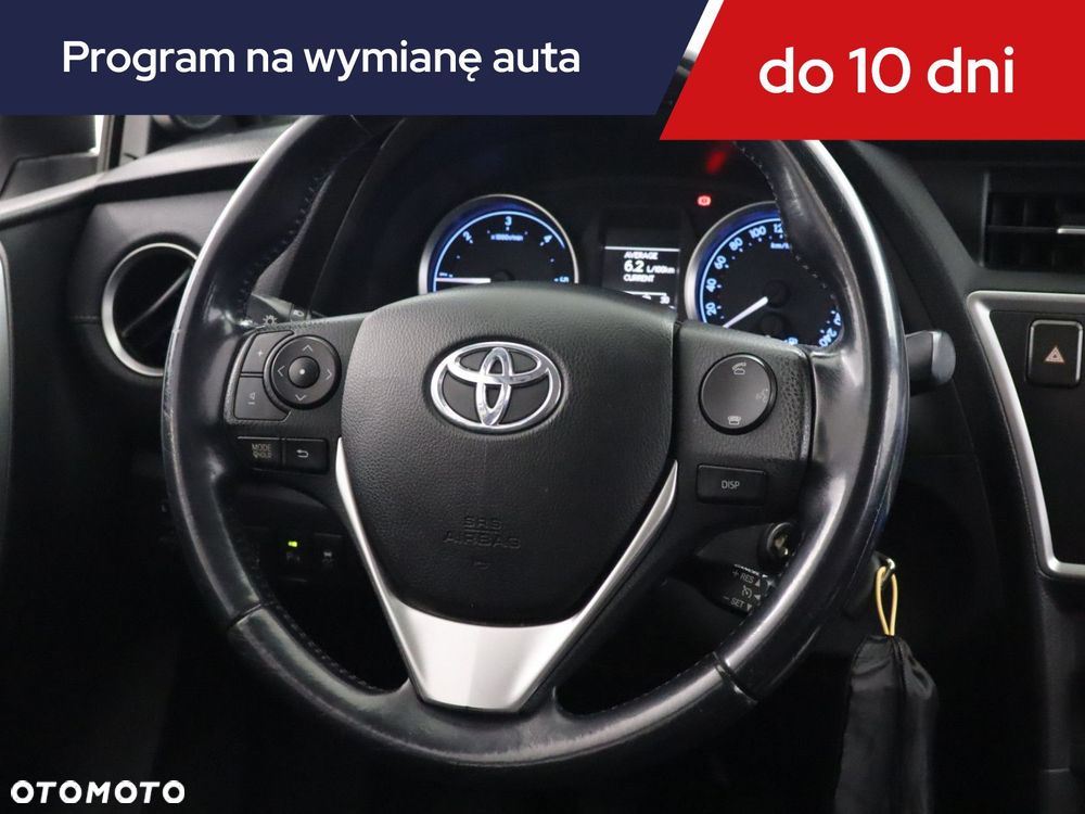 Toyota Auris - 22