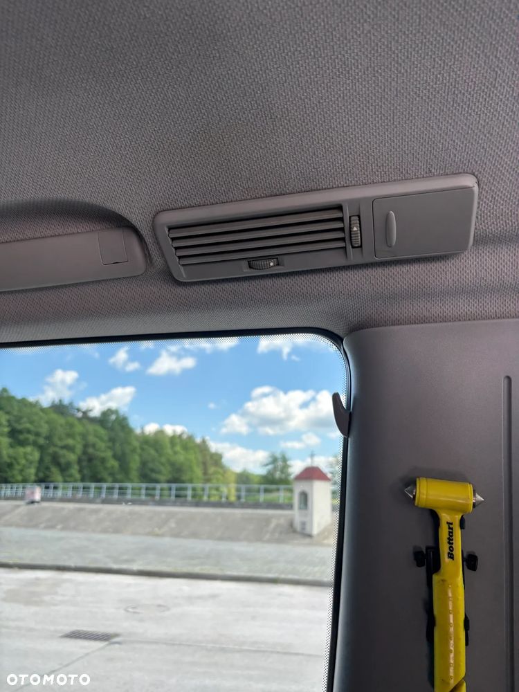 Mercedes-Benz Vito - 22