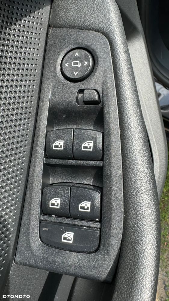 BMW Seria 1 118i Advantage - 18