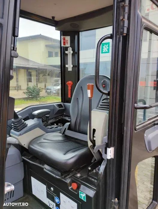 Sany SY50U - 4