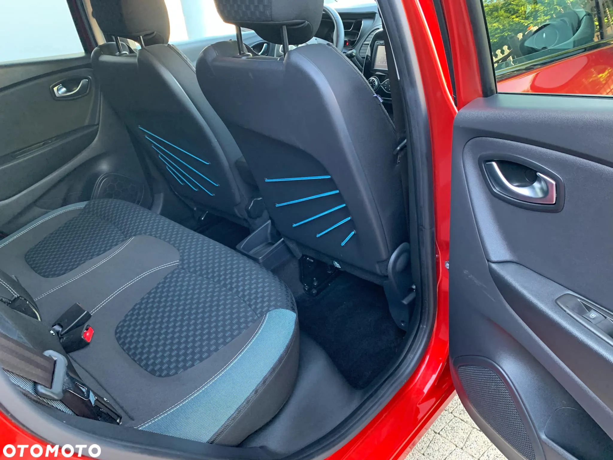 Renault Captur 1.5 dCi Intens - 14