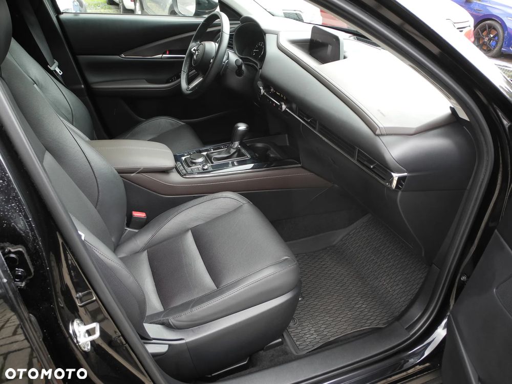 Mazda CX-30 - 15
